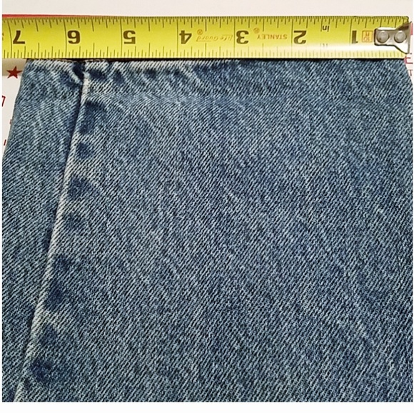 VINTAGE LEVI'S 550'S TAPERED LEG JEANS ~🎊HP🎊 - Picture 6 of 12